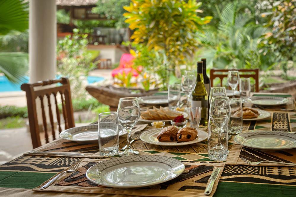 Msitu Kwetu Lodge & Safaris フルフルウェ エクステリア 写真